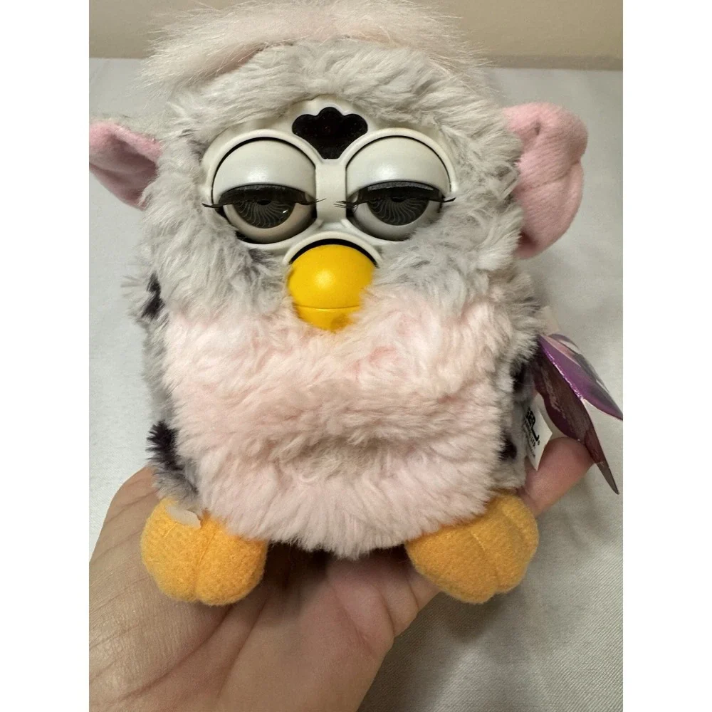 Furby 1998 Gray & Pink Snow Leopard Model 70-800 Tiger Electronic Works BOX/TAG